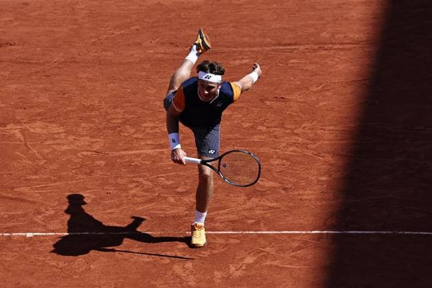 Casper Ruud, NOR, during third round of 2023 French Open at Roland Garros, Paris, 03 06 2023