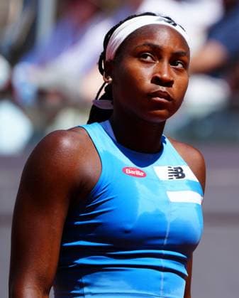 Mandatory Credit: Photo by Javier Garcia Shutterstock (13944030gx) Coco Gauff French Open Tennis, Day 7, Roland Garros, Paris, France - 03 June 2023 French Open Tennis, Day 7, Roland Garros, Paris, France - 03 June 2023  Copyright: xJavierxGarcia Shutterstockx 13944030gx