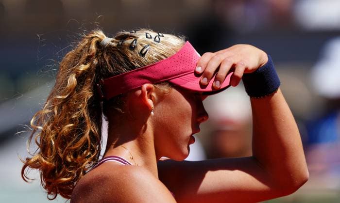 Mandatory Credit: Photo by Javier Garcia Shutterstock (13944030hh) Mirra Andreeva French Open Tennis, Day 7, Roland Garros, Paris, France - 03 June 2023 French Open Tennis, Day 7, Roland Garros, Paris, France - 03 June 2023  Copyright: xJavierxGarcia Shutterstockx 13944030hh