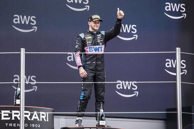 MARTINS Victor (fra), ART Grand Prix, Dallara F2, portrait podium during the Formula 1 AWS Gran Premio de Espana 2023, 7th round of the 2023 Formula One World Championship, WM, Weltmeisterschaft from June 2 to 4, 2023 on the Circuit de Barcelona-Catalunya, in Montmelo, Spain - F1 - SPANISH GRAND PRIX 2023 DPPI Panoramic  00123014__R3_9976