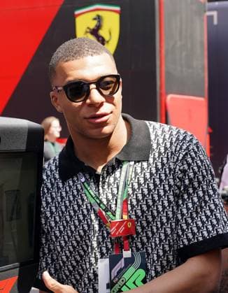 Formula 1 AWS Grand Prix of Spain 2023 04 06 2023, Circuit de Catalunya, Barcelona, Formula 1 AWS Grand Prix of Spain 2023 , in the picture The French footballer Kylian Mbappe Paris Saint Germain nordphotoxGmbHx xBratic nph00250