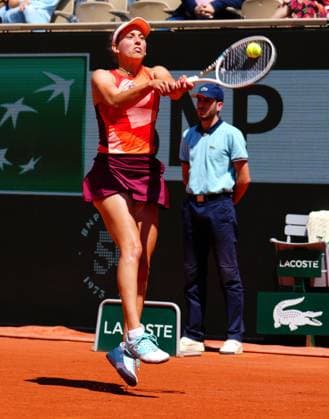 Mandatory Credit: Photo by Javier Garcia Shutterstock (13944034w) Elise Mertens in fourth round action French Open Tennis, Day 8, Roland Garros, Paris, France - 04 June 2023 French Open Tennis, Day 8, Roland Garros, Paris, France - 04 June 2023  Copyright: xJavierxGarcia Shutterstockx 13944034w