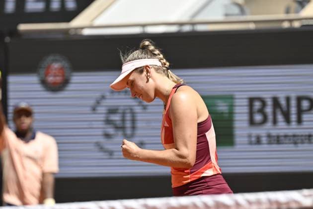 Tennis : Roland Garros 2023 - France - Elise Mertens - Belgique Tennis : Roland Garros 2023 - France - 04 06 23 ChrysleneCaillaud Panoramic 