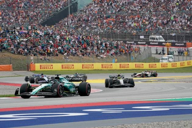 Formula 1 AWS Grand Prix of Spain 2023 04 06 2023, Circuit de Catalunya, Barcelona, Formula 1 AWS Grand Prix of Spain 2023 , in picture Lance Stroll CAN , Aston Martin Aramco Cognizant Formula One Team, Lewis Hamilton GBR , Mercedes AMG Petronas Formula One Team nordphotoxGmbHx xBratic nph00250
