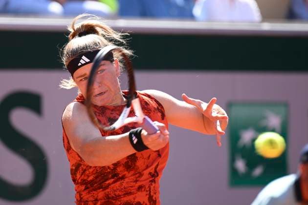 Karolina Muchova (Cze) TENNIS : Roland Garros 2023 - Paris - 04 06 2023 JBAutissier Panoramic 