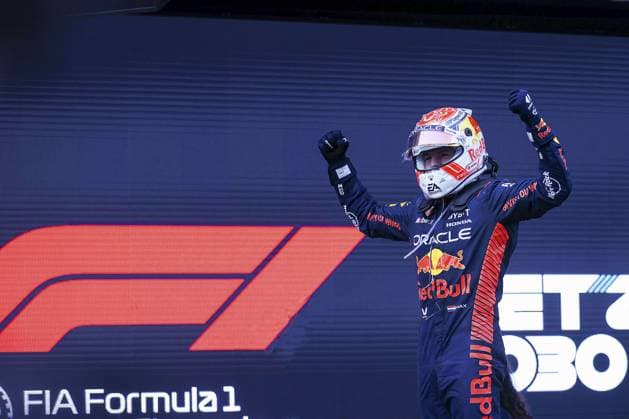 1 MAX VERSTAPPEN (NLD) ORACLE RED BULL RACING (GBR) RED BULL RB19 - HONDA FORMULE 1 : Grand prix d Espagne 2023 - Course - Barcelone - 04 06 2023 MPSAgency Panoramic 