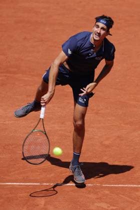 Lorenzo Sonego, ITA, during fourth round of 2023 French Open at Roland Garros, Paris, 04 06 2023