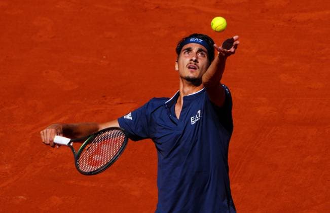 Mandatory Credit: Photo by Javier Garcia Shutterstock (13944034gu) Lorenzo Sonego French Open Tennis, Day 8, Roland Garros, Paris, France - 04 June 2023 French Open Tennis, Day 8, Roland Garros, Paris, France - 04 June 2023  Copyright: xJavierxGarcia Shutterstockx 13944034gu
