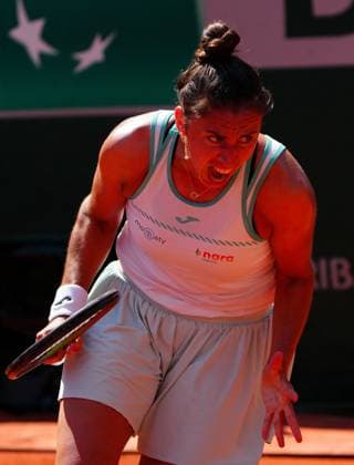 Mandatory Credit: Photo by Javier Garcia Shutterstock (13944044e) Sara Sorribes Tormo celebrates French Open Tennis, Day 9, Roland Garros, Paris, France - 05 June 2023 French Open Tennis, Day 9, Roland Garros, Paris, France - 05 June 2023  Copyright: xJavierxGarcia Shutterstockx 13944044e