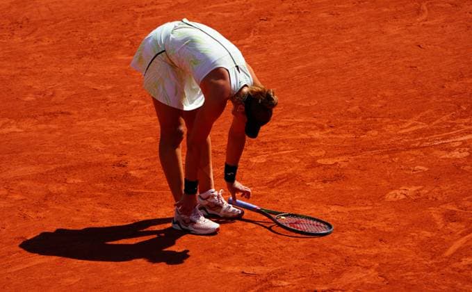 Mandatory Credit: Photo by Javier Garcia Shutterstock (13944044n) Beatriz Haddad Maia French Open Tennis, Day 9, Roland Garros, Paris, France - 05 June 2023 French Open Tennis, Day 9, Roland Garros, Paris, France - 05 June 2023  Copyright: xJavierxGarcia Shutterstockx 13944044n
