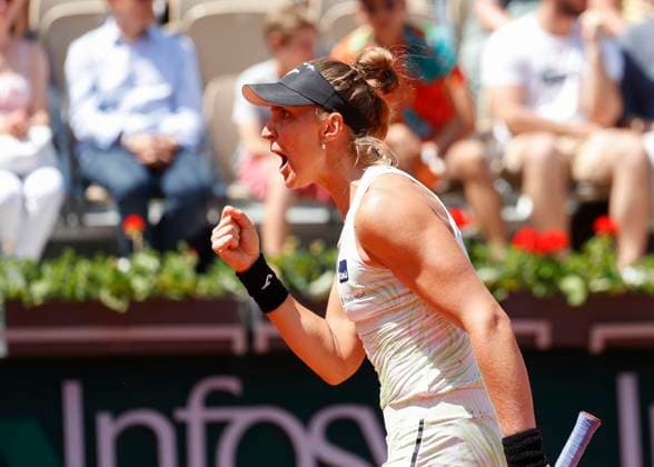 Beatriz Haddad Maia makes fist and cheers, jubilation, joy, emotion Copyright: xJuergenxHasenkopfx