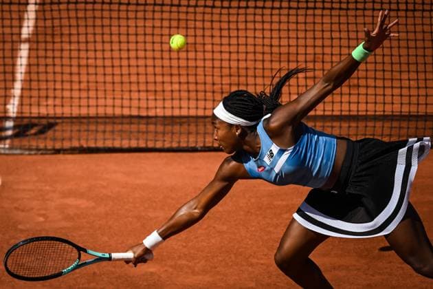 June 5, 2023, Paris, France: COCO GAUFF of USA returns the ball during her Fourth Round Women s Singles win over A.K. Schmiedlova on Day 9 of the French Open tennis tournament at Roland-Garros. Paris France - ZUMAm308 20230605_zsp_m308_009 Copyright: xMatthieuxMirvillex