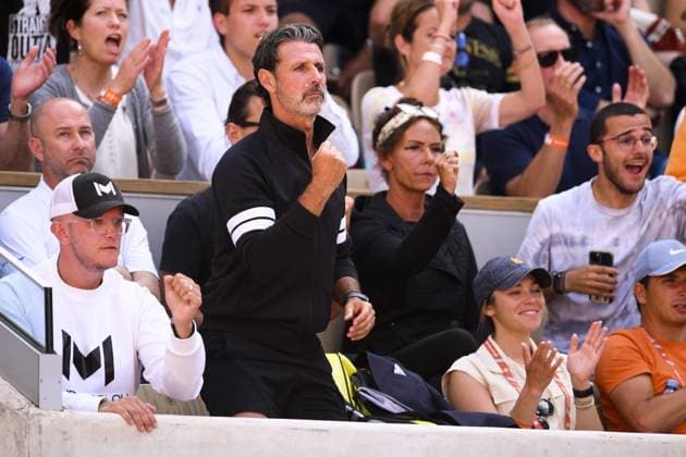 Patrick Mouratoglou entraineur d Holger Rune (Den) TENNIS : Roland Garros 2023 - Paris - 05 06 2023 JBAutissier Panoramic 