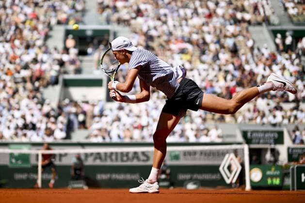Holger Rune (Den) TENNIS : Roland Garros 2023 - Paris - 05 06 2023 JBAutissier Panoramic 
