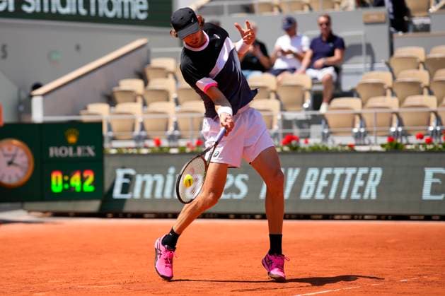 PARIS, FRANCE - JUNE 5: Nicolas Jarry plays forehand during 4th round of Roland Garros 2023 match at Roland Garros Stadium on June 5, 2023 in Paris, France. (Photo by Glenn Gervot Icon Sportswire) TENNIS: JUN 05 French Open EDITORIAL USE ONLY Icon2306056862