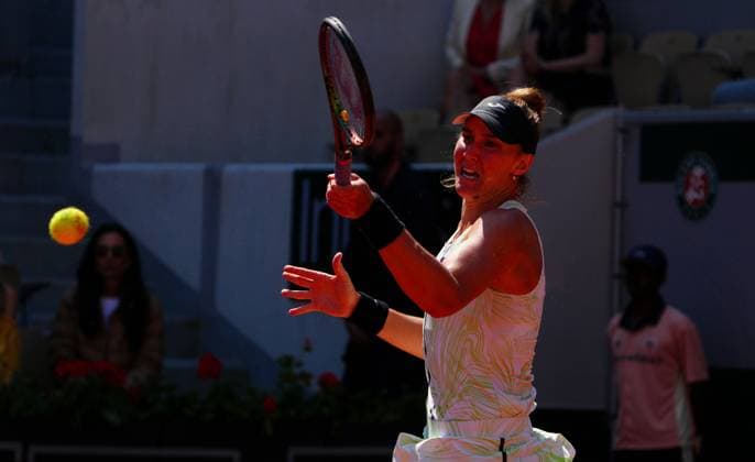 Mandatory Credit: Photo by Javier Garcia Shutterstock (13944044ft) Beatriz Haddad Maia French Open Tennis, Day 9, Roland Garros, Paris, France - 05 June 2023 French Open Tennis, Day 9, Roland Garros, Paris, France - 05 June 2023  Copyright: xJavierxGarcia Shutterstockx 13944044ft