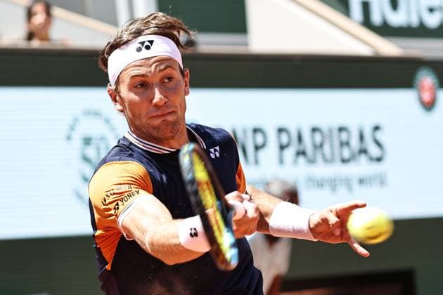 Casper Ruud, NOR, during fourth round of 2023 French Open at Roland Garros, Paris, 05 06 2023