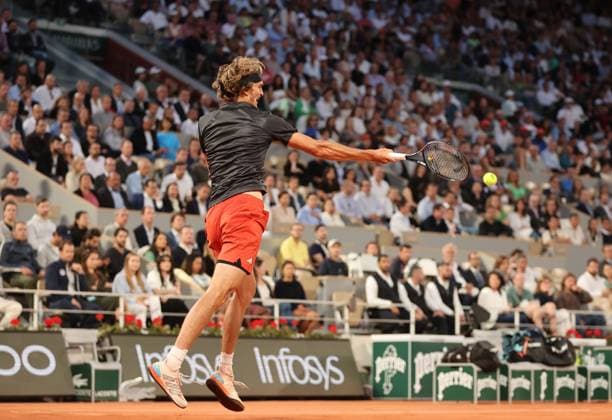 Alexander Zverev of Germany plays against Grigor Dimitrov of Bulgaria at the Roland Garros French Tennis Open in Paris, France, on Monday, June 5, 2023. Zverev won 6-1, 6-4, 6-3 and qualified for the quarter finals.  PAR20230605140 MAYAxVIDON-WHITE