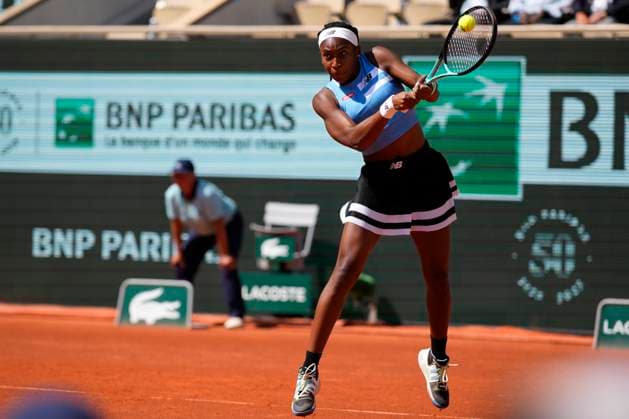 PARIS, FRANCE - JUNE 5: Coco Gauff plays a backhand during 4th round of Roland Garros 2023 match between Anna Karolina Schmiedlova vs Coco Gauff at Roland Garros Stadium on June 5, 2023 in Paris, France. (Photo by Glenn Gervot Icon Sportswire) TENNIS: JUN 05 French Open EDITORIAL USE ONLY Icon2306056922