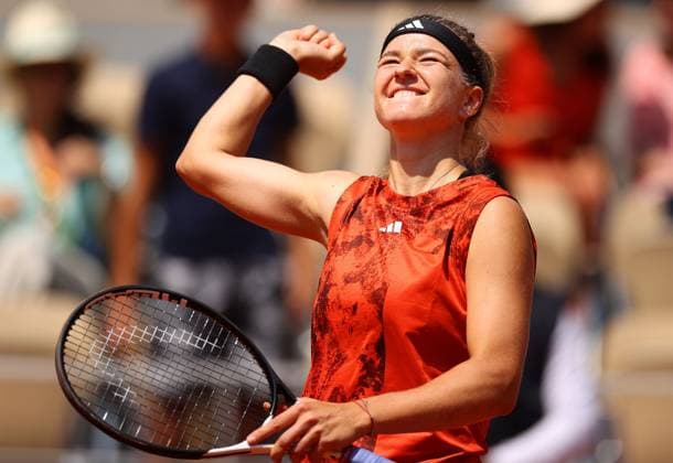 Mandatory Credit: Photo by Ella Ling Shutterstock (13949269i) Karolina Muchova of Czech Republic celebrates French Open Tennis, Day 10, Roland Garros, Paris, France - 06 June 2023 French Open Tennis, Day 10, Roland Garros, Paris, France - 06 June 2023  Copyright: xEllaxLing Shutterstockx 13949269i