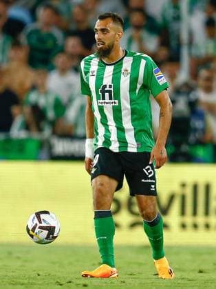 Mandatory Credit: Photo by Pressinphoto Shutterstock (13947260df) Borja Iglesias of Real Betis Real Betis v Valencia CF, La Liga, date 38. Football, Benito Villamarin Stadium, Sevilla, Spain - 04 Jun 2023 EDITORIAL USE ONLY No use with unauthorised audio, video, data, fixture lists (outside the EU), club league logos or live services. Online in-match use limited to 45 images (+15 in extra time). No use to emulate moving images. No use in betting, games or single club league player publications services. Real Betis v Valencia CF, La Liga, date 38. Football, Benito Villamarin Stadium, Sevilla, Spain - 04 Jun 2023 EDITORIAL USE ONLY No use with unauthorised audio, video, data, fixture lists (outside the EU), club league logos or live services. Online in-match use limited to 45 images (+15 in extra time). No use to emulate moving images. No use in betting, games or Copyright: xPressinphoto Shutterstockx 13947260df