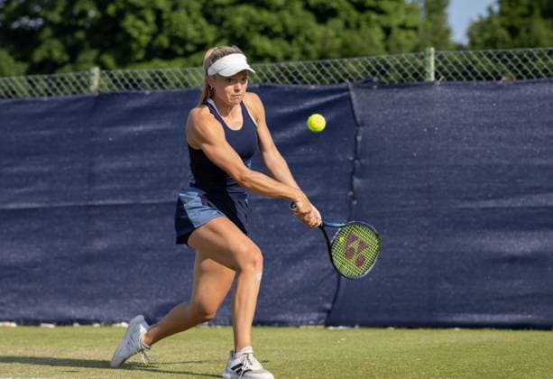 Katie Swan (GBR) in the first round of the W100 Doubles Surbiton Trophy, at Surbiton Lawn Tennis Club, Surbiton, England on the 6th June 2023. Copyright: xAlanxStanfordx PMI-5581-0250