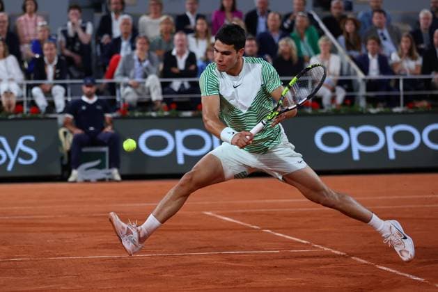 Mandatory Credit: Photo by Ella Ling Shutterstock (13949269fo) Carlos Alcaraz of Spain in action French Open Tennis, Day 10, Roland Garros, Paris, France - 06 June 2023 French Open Tennis, Day 10, Roland Garros, Paris, France - 06 June 2023  Copyright: xEllaxLing Shutterstockx 13949269fo