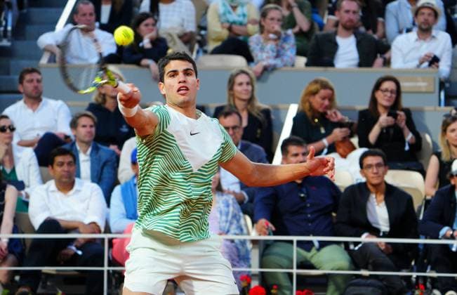 Mandatory Credit: Photo by Javier Garcia Shutterstock (13949267fa) Carlos Alcaraz in quarter final action French Open Tennis, Day 10, Roland Garros, Paris, France - 06 June 2023 French Open Tennis, Day 10, Roland Garros, Paris, France - 06 June 2023  Copyright: xJavierxGarcia Shutterstockx 13949267fa