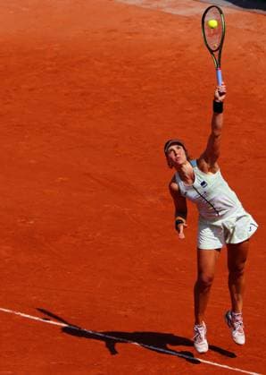 Mandatory Credit: Photo by Javier Garcia Shutterstock (13949271a) Beatriz Haddad Maia in quarter final action French Open Tennis, Day 11, Roland Garros, Paris, France - 07 June 2023 French Open Tennis, Day 11, Roland Garros, Paris, France - 07 June 2023  Copyright: xJavierxGarcia Shutterstockx 13949271a
