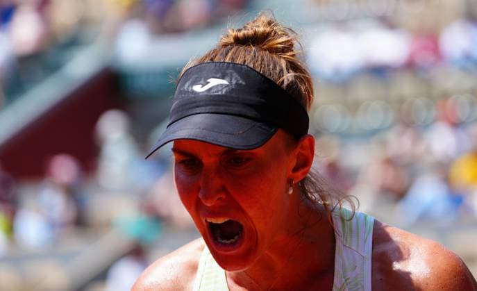 Mandatory Credit: Photo by Javier Garcia Shutterstock (13949271z) Beatriz Haddad Maia celebrates during her quarter final win French Open Tennis, Day 11, Roland Garros, Paris, France - 07 June 2023 French Open Tennis, Day 11, Roland Garros, Paris, France - 07 June 2023  Copyright: xJavierxGarcia Shutterstockx 13949271z