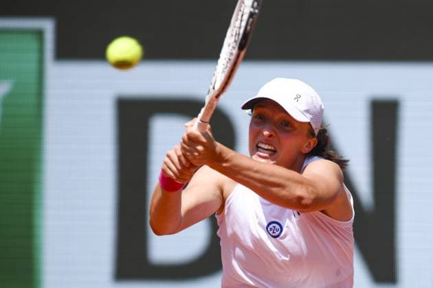 Iga Swiatek (Pol) TENNIS : Roland Garros 2023 - Paris - 07 06 2023 JBAutissier Panoramic 