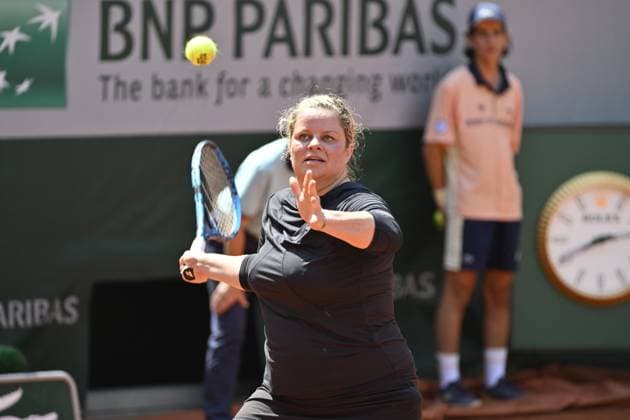 Tennis : Roland Garros 2023 - France - Trophee des legendes - Kim Clijsters - Belge Tennis : Roland Garros 2023 - France - 07 06 23 ChrysleneCaillaud Panoramic 