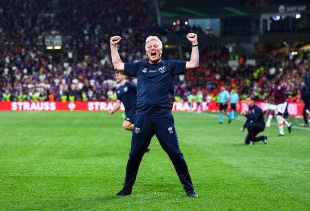 Sport Themen der Woche KW23 Sport Bilder des Tages Mandatory Credit: Photo by Simon Dael Shutterstock (13949243bp) Manager David Moyes of West Ham United celebrates Jarrod Bowen scoring the winning goal 1-2 Fiorentina v West Ham United, UEFA Europa Conference League, Final, Football, Fortuna Arena, Prague, Czech Republic - 07 Jun 2023 EDITORIAL USE ONLY No use with unauthorised audio, video, data, fixture lists, club league logos or live services. Online in-match use limited to 120 images, no video emulation. No use in betting, games or single club league player publications. Fiorentina v West Ham United, UEFA Europa Conference League, Final, Football, Fortuna Arena, Prague, Czech Republic - 07 Jun 2023 EDITORIAL USE ONLY No use with unauthorised audio, video, data, fixture lists, club league logos or live services. Online in-match use limited to 120 images, no video emulation. No use in betting, games or single club league player publications.  Copyright: xSimonxDael Shutterstockx 13949243bp