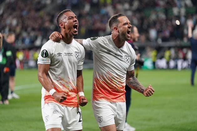 Danny Ings and Thilo Kehrer of West Ham United FC during the UEFA Europa Conference League Final match between ACF Fiorentina and West Ham United at Eden Arena Prague Czech Republic on 07 June 2023. Prague Eden Arena Prague Czech Republic Copyright: xGiuseppexMaffiax SP24-671-113