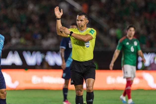 RECORD DATE NOT STATED Seleccion Mexico 2023 Mexico vs Guatemala Referee Nelson Salgado of Honduras during the game Mexico (Mexican national team, Nationalteam vs Guatemala, corresponding to the Friendly match, at El Kraken Stadium, on June 7, 2023. <br><br> Arbitro Nelson Salgado de Honduras durante el partido Mexico (Seleccion Mexicana) vs Guatemala, correspondiente al Partido Amistoso de preparacion, en el Estadio El Kraken, el 7 de junio de 2023. MAZATLAN SINALOA MEXICO  Copyright: xRobertoxEcheagarayx 20230607213536_SMN_23_AM_MEX_GUA_SALGADO134