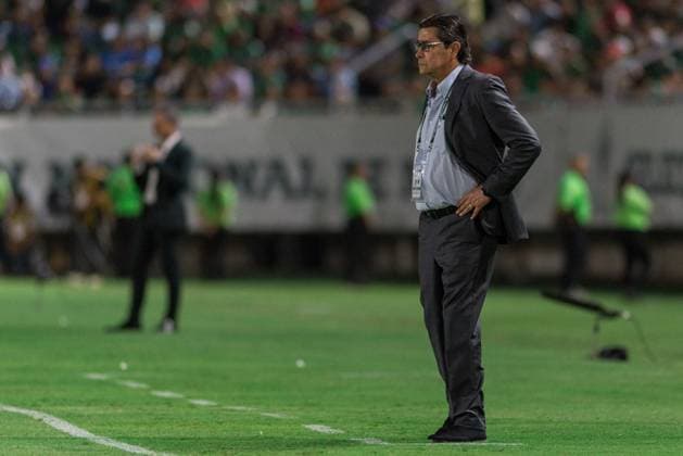 RECORD DATE NOT STATED Seleccion Mexico 2023 Mexico vs Guatemala Luis Fernando Tena head coach of Guatemala during the game Mexico (Mexican national team, Nationalteam vs Guatemala, corresponding to the Friendly match, at El Kraken Stadium, on June 7, 2023. <br><br> Luis Fernando Tena Director Tecnico de Guatemala durante el partido Mexico (Seleccion Mexicana) vs Guatemala, correspondiente al Partido Amistoso de preparacion, en el Estadio El Kraken, el 7 de junio de 2023. MAZATLAN SINALOA MEXICO  Copyright: xRobertoxEcheagarayx 20230607214353_SMN_23_AM_MEX_GUA_TENA145
