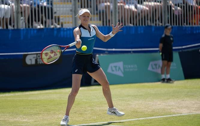 Harriet Dart (GBR) during her match against Tatjana Maria (GER) in round two of the W100 Surbiton Trophy on day 4 of the Surbiton Trophy at Surbiton Lawn Tennis Club, Surbiton, England on the 8th June 2023. Copyright: xAlanxStanfordx PMI-5583-0113