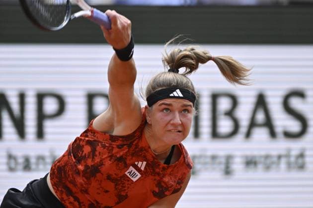 Tennis : Roland Garros 2023 - France - Karolina Muchova - Republique Tcheque Tennis : Roland Garros 2023 - France - 08 06 23 ChrysleneCaillaud Panoramic 