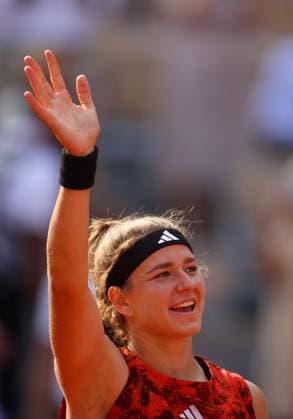 Mandatory Credit: Photo by Ella Ling Shutterstock (13949274bt) Karolina Muchova of Czech Republic celebrates French Open Tennis, Day 12, Roland Garros, Paris, France - 08 June 2023 French Open Tennis, Day 12, Roland Garros, Paris, France - 08 June 2023  Copyright: xEllaxLing Shutterstockx 13949274bt