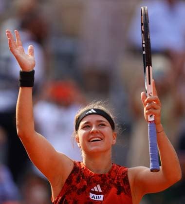 Mandatory Credit: Photo by Ella Ling Shutterstock (13949274by) Karolina Muchova of Czech Republic celebrates French Open Tennis, Day 12, Roland Garros, Paris, France - 08 June 2023 French Open Tennis, Day 12, Roland Garros, Paris, France - 08 June 2023  Copyright: xEllaxLing Shutterstockx 13949274by