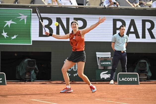 Tennis : Roland Garros 2023 - France - Karolina Muchova - Republique Tcheque se qualifie pour la finale dames Tennis : Roland Garros 2023 - France - 08 06 23 ChrysleneCaillaud Panoramic 