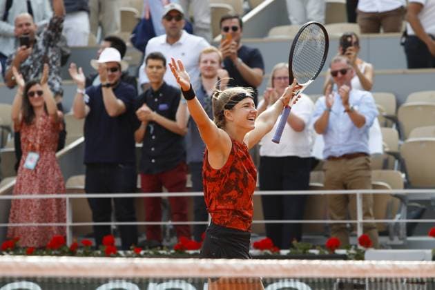Karolina Muchova TENNIS : Roland-Garros 2023 - Paris - 08 06 2023 MichaelBaucher Panoramic 