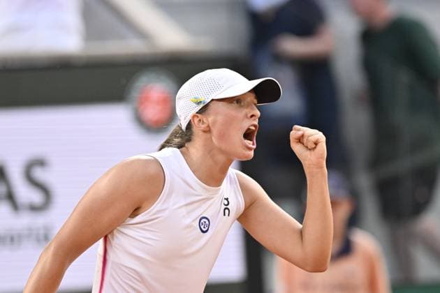 Tennis : Roland Garros 2023 - France - Iga Swiatek - Pologne se qualifie pour la finale dames Tennis : Roland Garros 2023 - France - 08 06 23 ChrysleneCaillaud Panoramic 