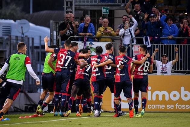 Gianluca Lapadula of Cagliari Calcio, Esultanza, Joy After scoring goal, during Final - Cagliari vs Bari, Italian soccer Serie B match in Cagliari, Italy, June 08 2023  Copyright: xLuigixCanu LiveMediax xipa-agencx xLivexMediax 0 IPA_IPA38504301