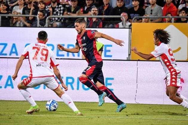 Paulo Azzi of Cagliari Calcio during Final - Cagliari vs Bari, Italian soccer Serie B match in Cagliari, Italy, June 08 2023  Copyright: xLuigixCanu LiveMediax xipa-agencx xLivexMediax 0 IPA_IPA38504916