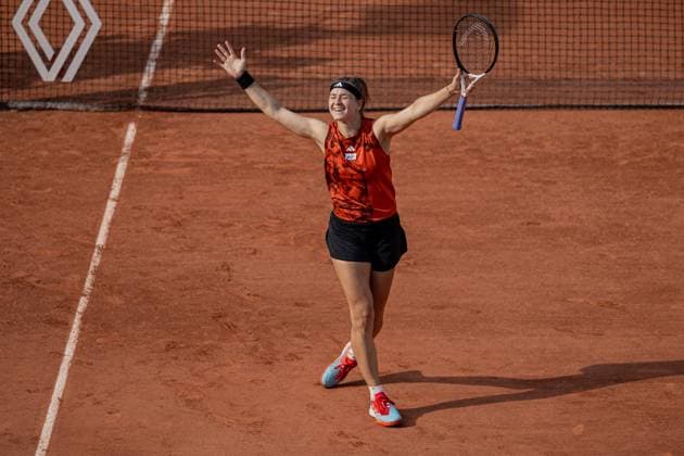 2023 French Open - Day Twelve Karolina Muchova won the match after defeated Aryna Sabalenka at Roland Garros Grand Slam Tournament - Day 12 on June 08, 2023 in Paris, France. Paris France  Copyright: xRobertxSzaniszlox originalFilename:szaniszlo-notitle230609_npW7h.jpg