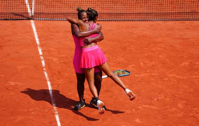 Mandatory Credit: Photo by Javier Garcia Shutterstock (13949278k) Taylor Townsend and Leylah Fernandez celebrate reaching the Ladies Doubles Final French Open Tennis, Day 13, Roland Garros, Paris, France - 09 June 2023 French Open Tennis, Day 13, Roland Garros, Paris, France - 09 June 2023  Copyright: xJavierxGarcia Shutterstockx 13949278k