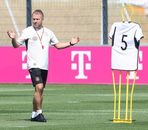 Hansi Flick, national coach, training DFB national team, 9 6 2023, Frankfurt, DFB Campus, training DFB national team, 8 6 2023, Frankfurt, DFB Campus, Frankfurt Copyright: xEibner-Pressefoto JoergxNiebergax EP_EER