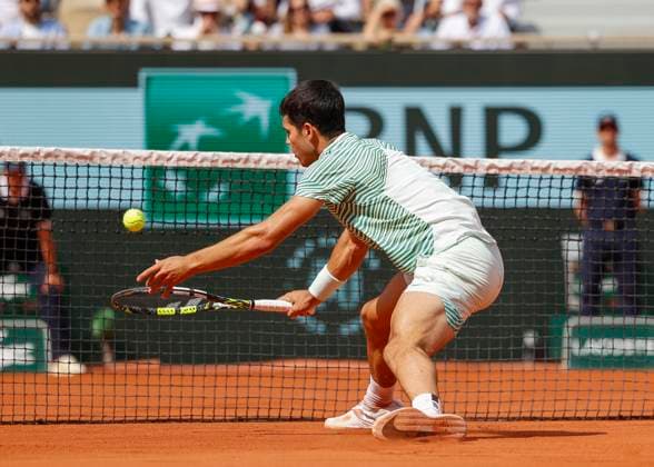 Carlos Alcaraz ESP Tennis French Open 2023 Grand Slam ATP WTA ITF Roland Garros Paris France 9 June 2023 Copyright: xJuergenxHasenkopfx
