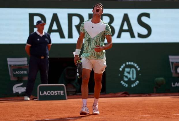 Mandatory Credit: Photo by Ella Ling Shutterstock (13949275dv) Carlos Alcaraz of Spain screams French Open Tennis, Day 13, Roland Garros, Paris, France - 09 June 2023 French Open Tennis, Day 13, Roland Garros, Paris, France - 09 June 2023  Copyright: xEllaxLing Shutterstockx 13949275dv